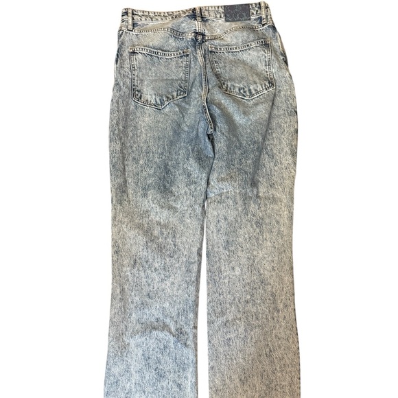Free People “We the Free” acid wash mom jean size 31 - Picture 5 of 5